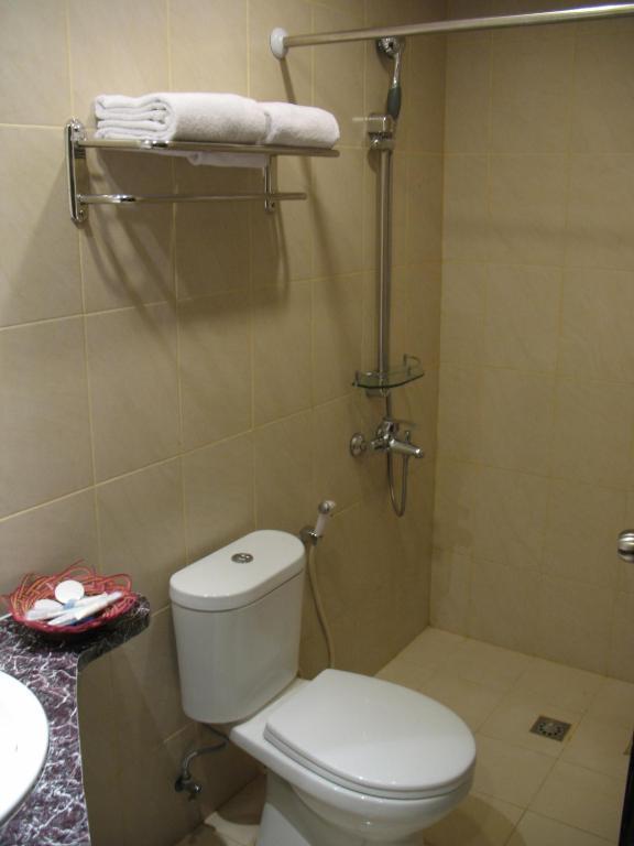 Mervit Hotel Padang  Rum bild